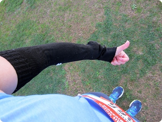 how to keep arms warm before a race