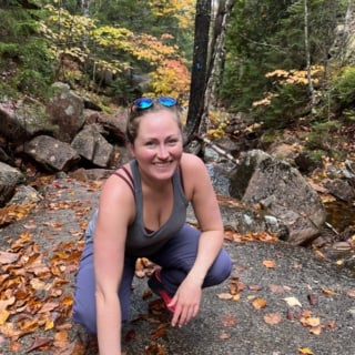 anne mauney hiking the giant slide in acadia