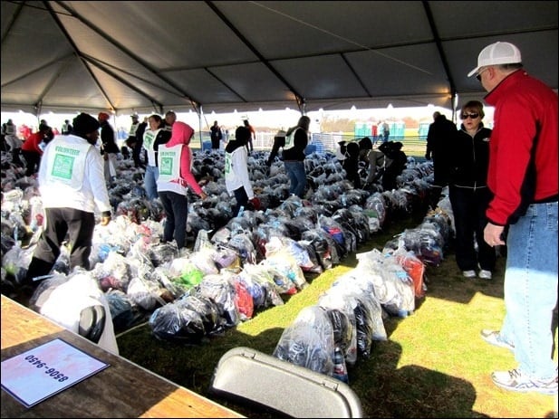 cherry blossom 10 miler bag check