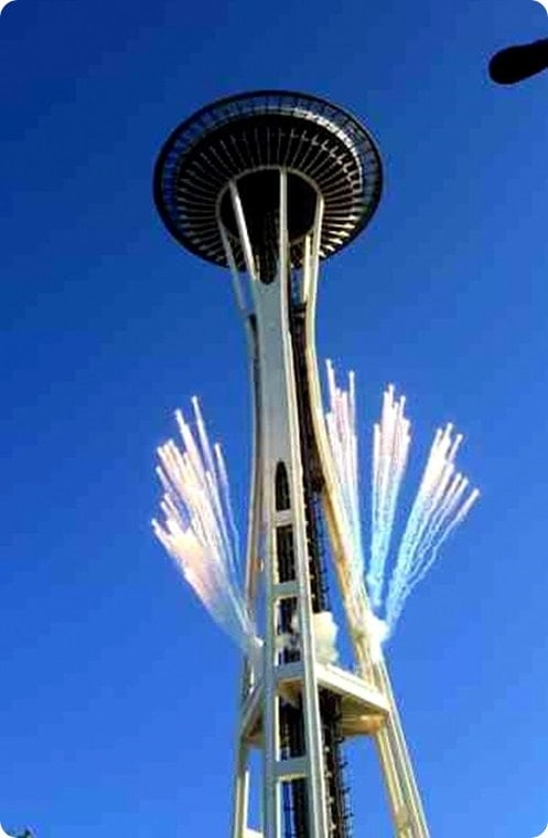 seattle rock n roll fireworks space needle